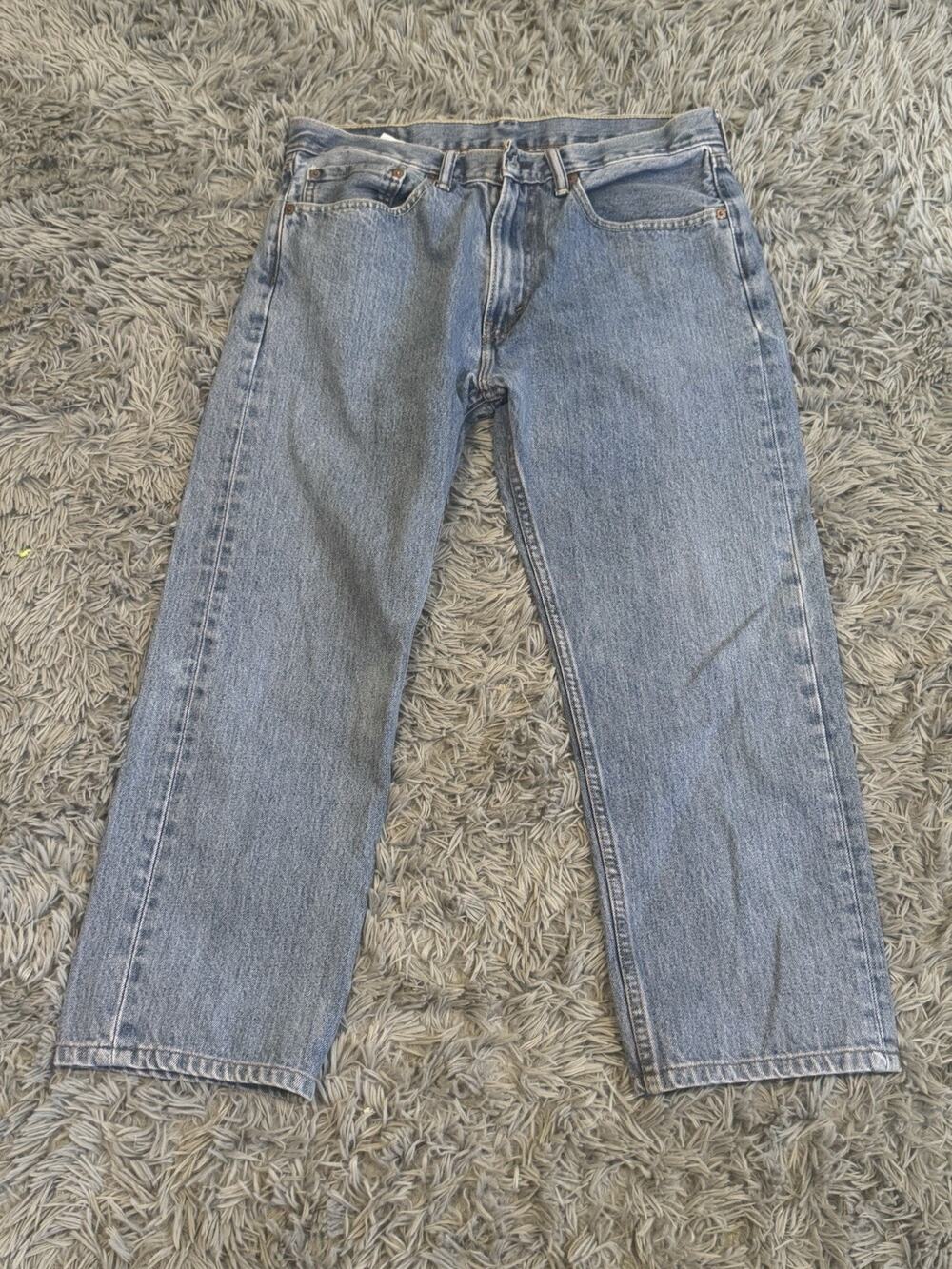 Levi's Straight Leg Jeans in Light Blue Wash